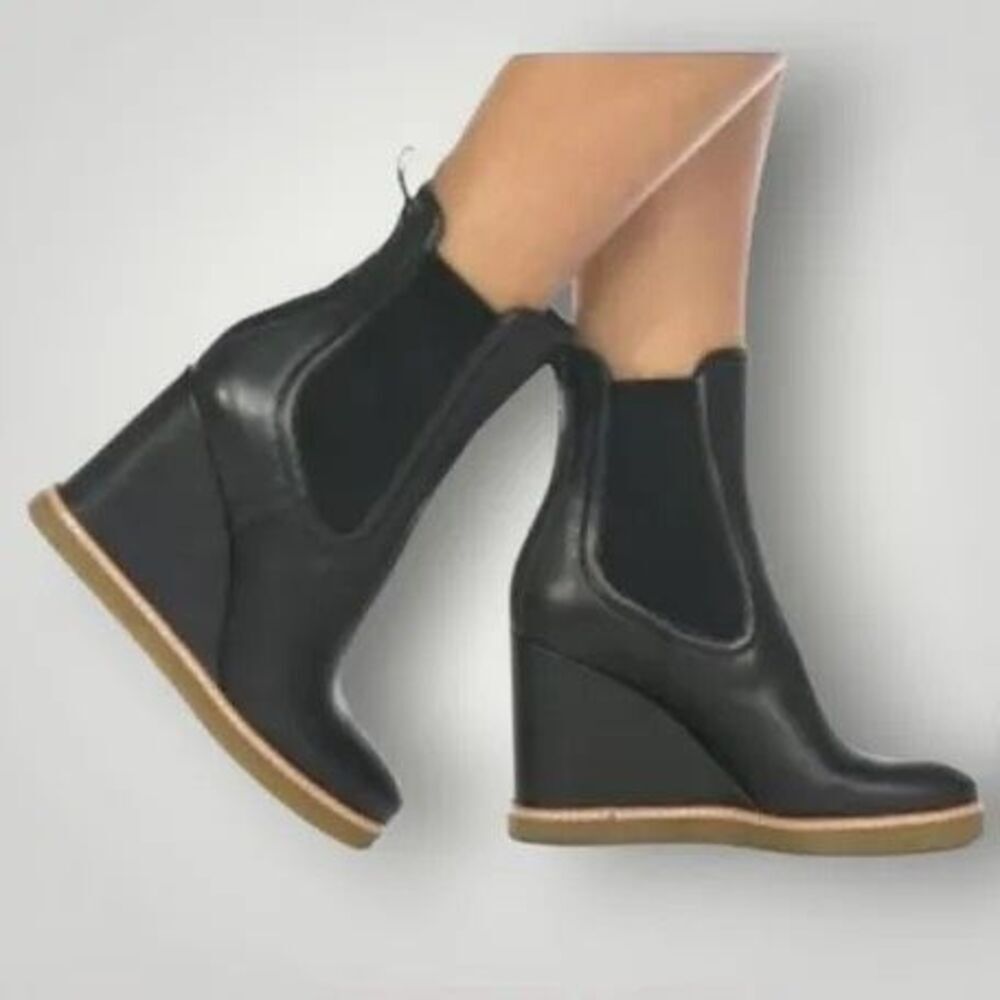 Veronica Beard Wedge Chelsea Ankle Boots Black Leather Women’s US 9.5